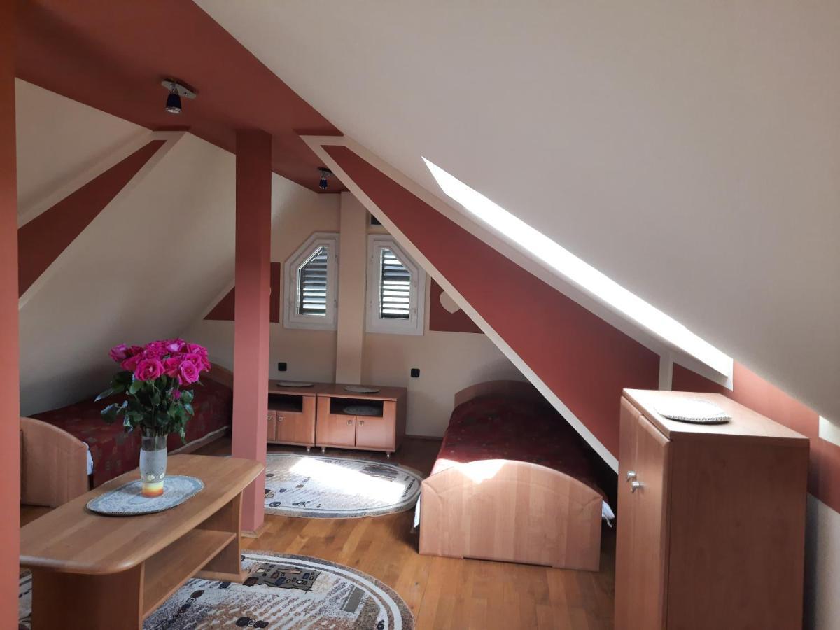 Antal Apartmans Lunca De Sus Kulcsoshaz Gyimesfelsolok Exteriör bild