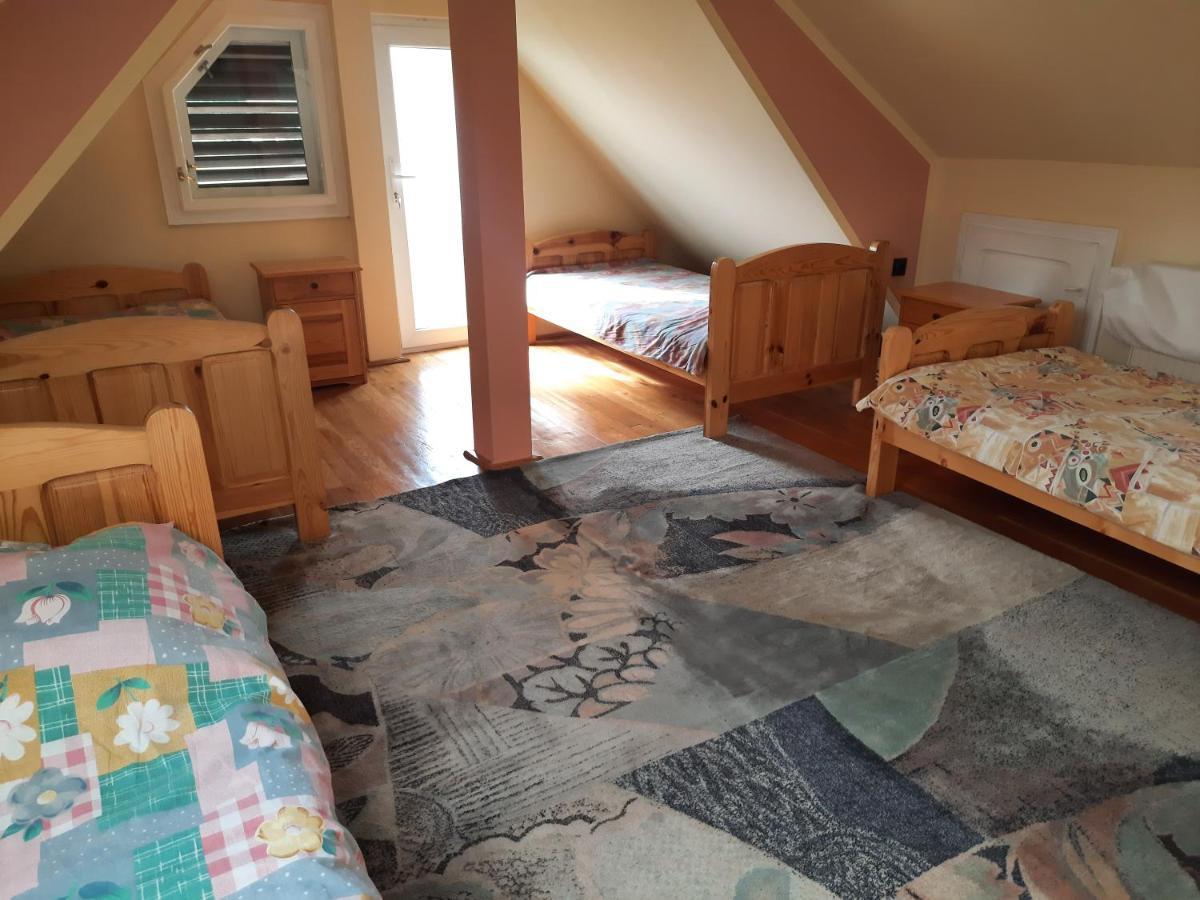 Antal Apartmans Lunca De Sus Kulcsoshaz Gyimesfelsolok Exteriör bild