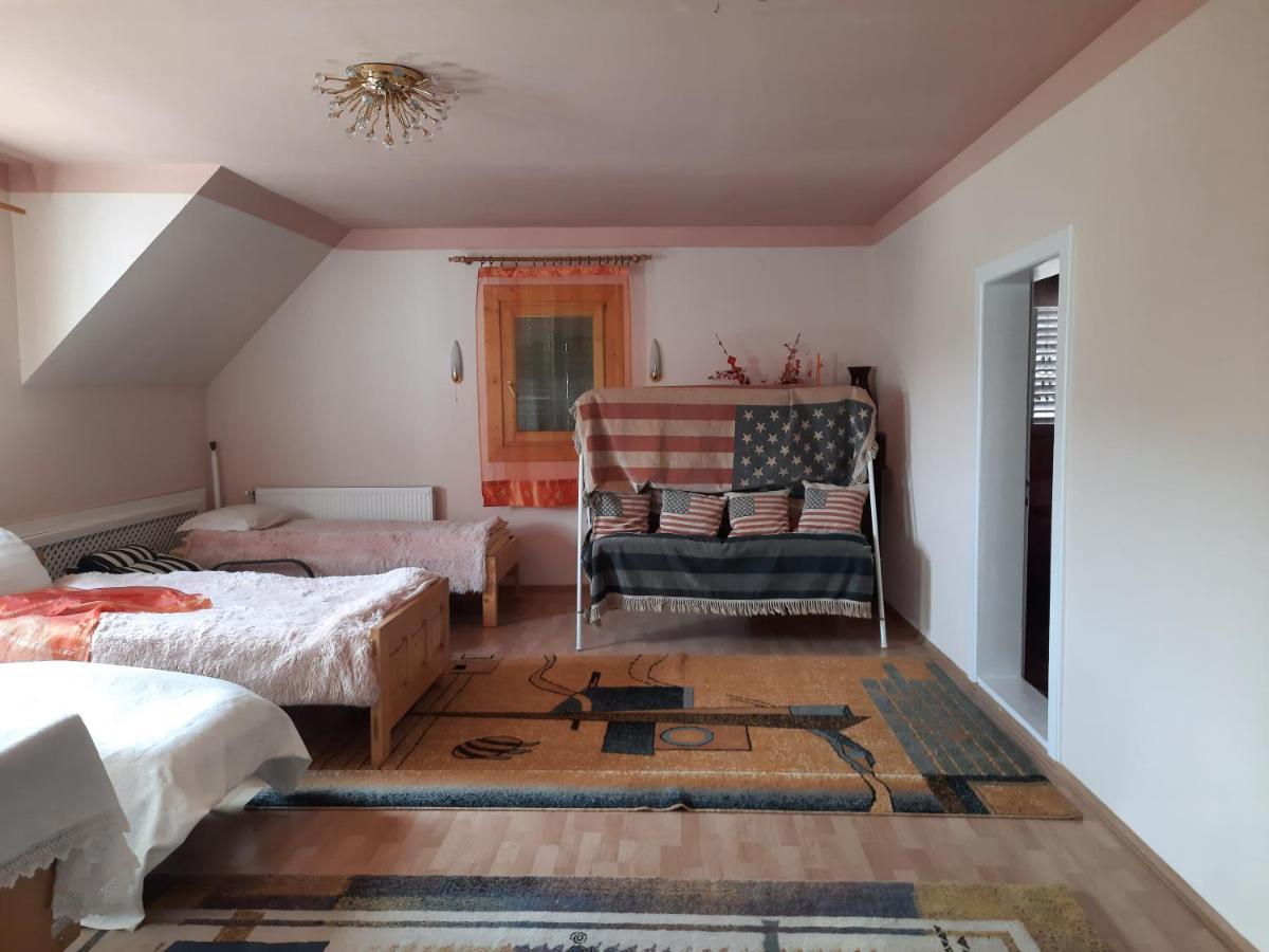 Antal Apartmans Lunca De Sus Kulcsoshaz Gyimesfelsolok Exteriör bild