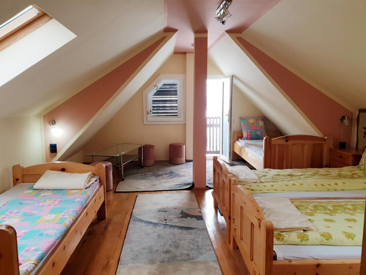 Antal Apartmans Lunca De Sus Kulcsoshaz Gyimesfelsolok Exteriör bild